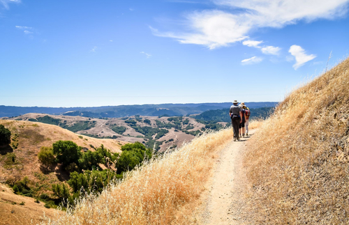 Hikers Can Now Explore California’s Epic, Unfinished Bay Area Ridge Trail | Frommer's