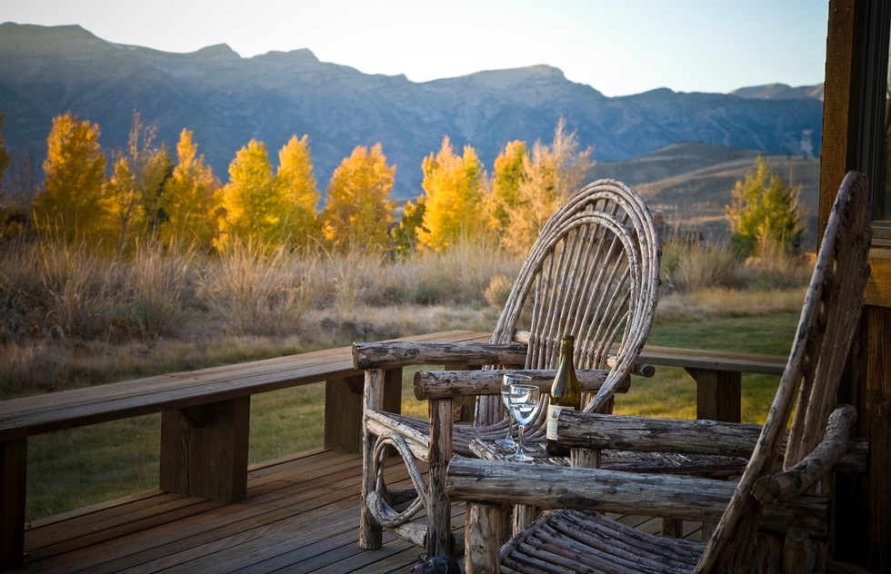 Where to stay for fall foliage: Spring Creek Ranch, Wyoming