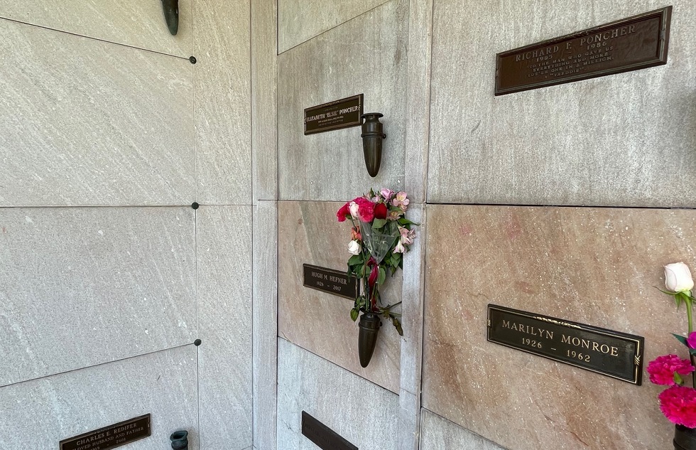Hollywood celebrity cemetery: Marilyn Monroe and Hugh Hefner