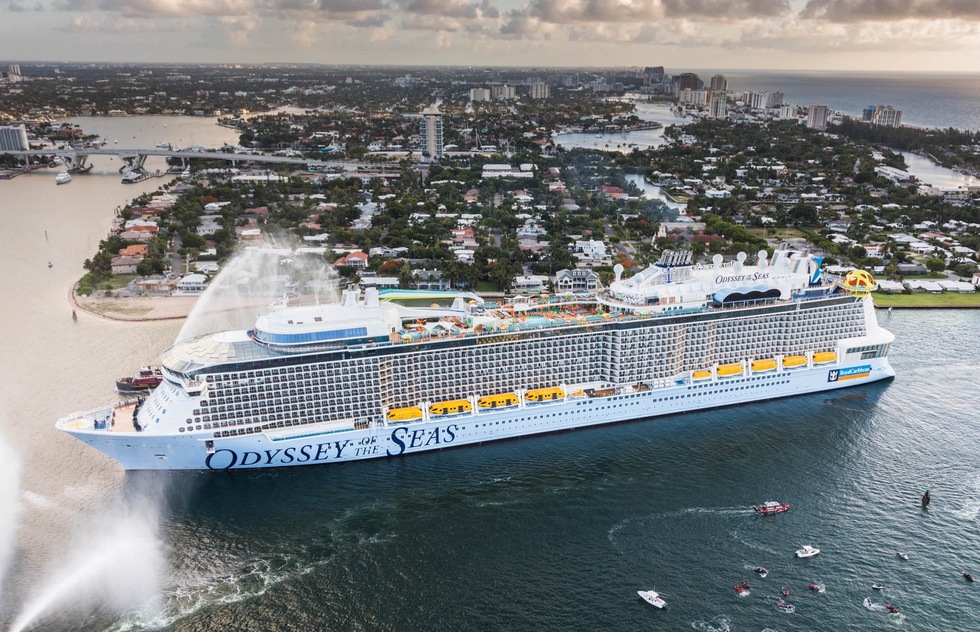 Symphony of the Seas: Royal Caribbean's giant cruise ship in photos