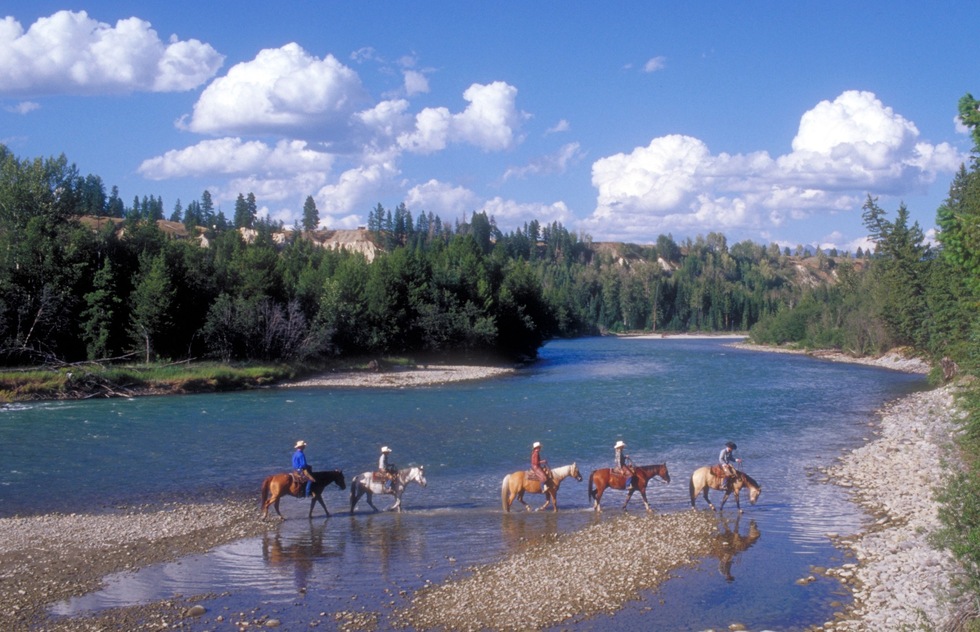 Best Dude Ranches in America and Canada: Three Bars Guest and Cattle Ranch, British Columbia, Canada