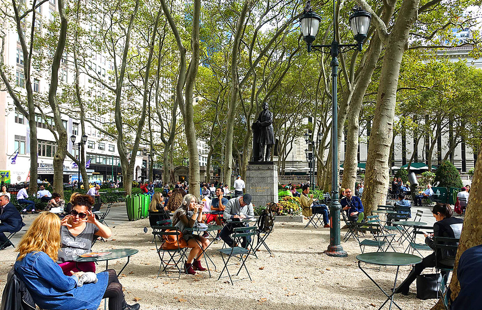 Bryant Park | Frommer's