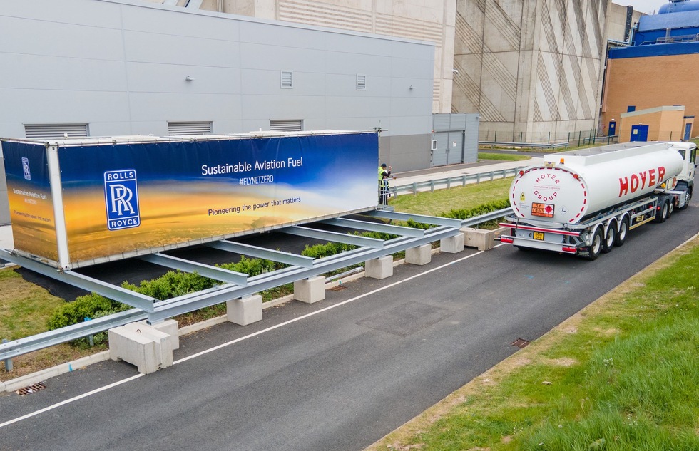 A  truck delivers sustainable aviation fuel to the Rolls-Royce factory.