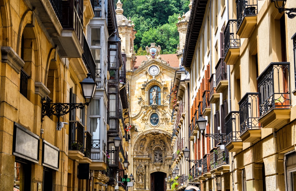 Frommer's Best Places to Go: Basque Country (San Sebastian and Bilbao, Spain)