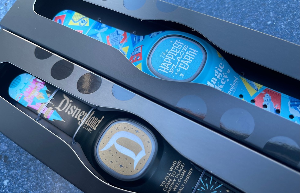 Should You Buy MagicBand+ When You Go to Disneyland? (Spoiler: Not Yet) | Frommer's