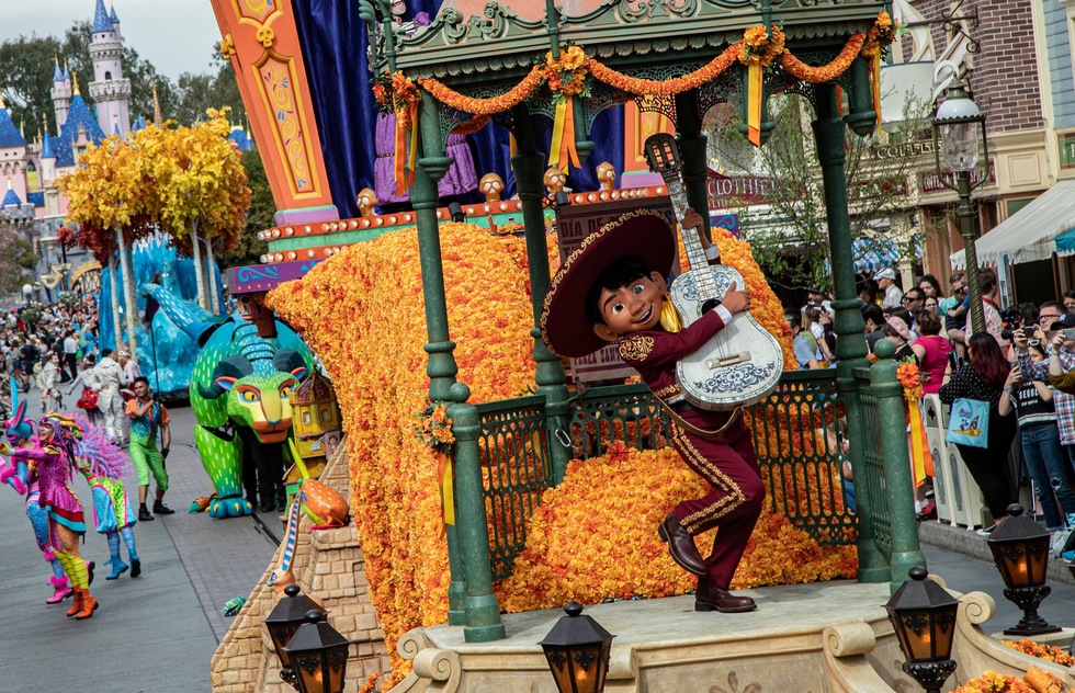 Disneyland's Disney 100: Magic Happens parade