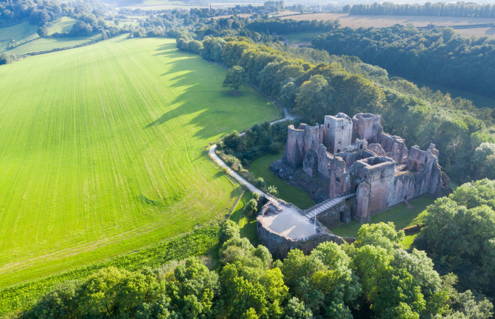 Go Medieval with These New Bespoke Historical Tours of England  | Frommer's