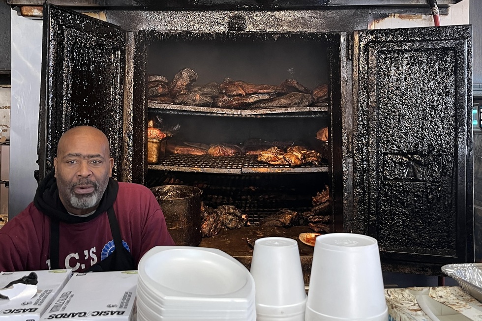 best kansas city barbecue pit: LC’s Bar-B-Q