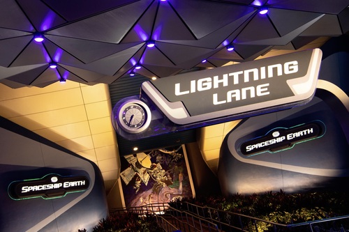Is Disney's Lightning Lane a Scam? Troubling Social Media Posts Raise Issues | Frommer's