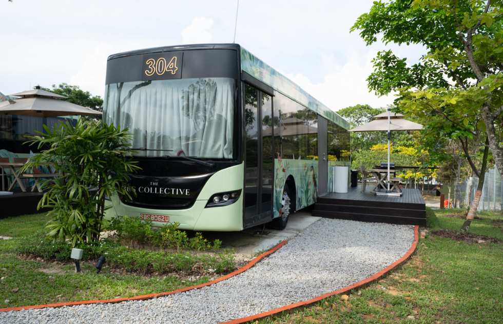 In Singapore, Public Transport Buses Have Been Transformed Into Luxury Hotel Rooms | Frommer's