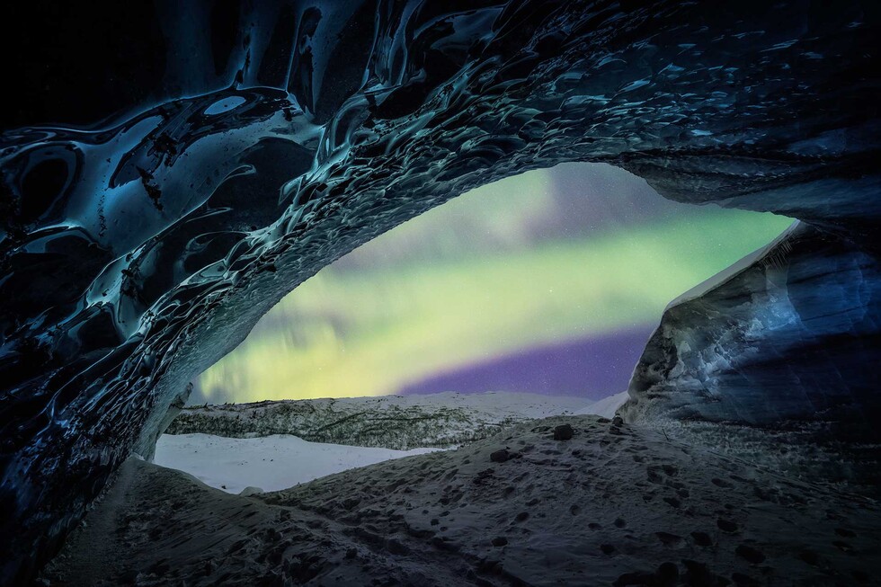 Northern lights photos in Alaska: ice cave southeast of Fairbanks