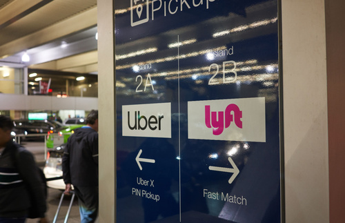 Is Your Airport Hiding Big Uber and Lyft Fees from You? | Frommer's