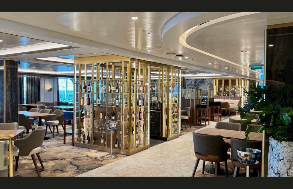 Sun Princess cruise ship: Horizons dining room