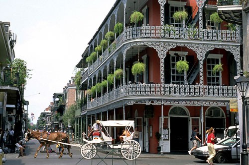 French Quarter street scene in New Orleans.