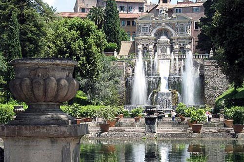 Villa d'Este, located in Tivoli outside of Rome. Photo by <a href="http://www.frommers.com/community/user_gallery_detail.html?plckPhotoID=61f2f597-0f15-41d3-a284-d4b9216a4071&plckGalleryID=c0482941-0d2d-4cca-b8c4-809ee9e20c72" target="_blank">MargaritaS/Frommers.com Community</a>