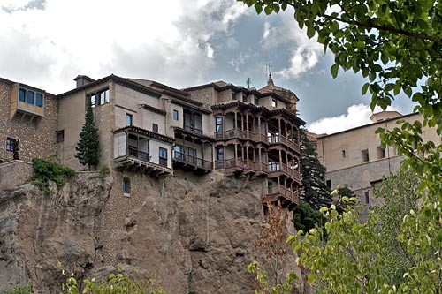 Physics be damned! Cuenca is known for its seemingly gravity-defying casas colgadas (hanging houses).