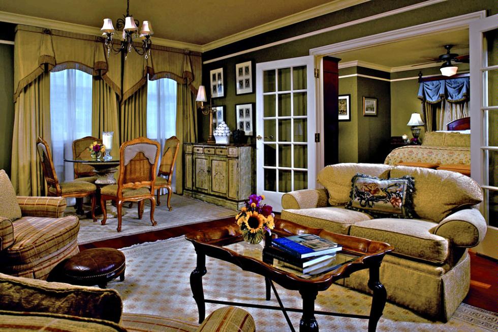 The Club Executive Suite at the Ritz-Carlton, New Orleans.