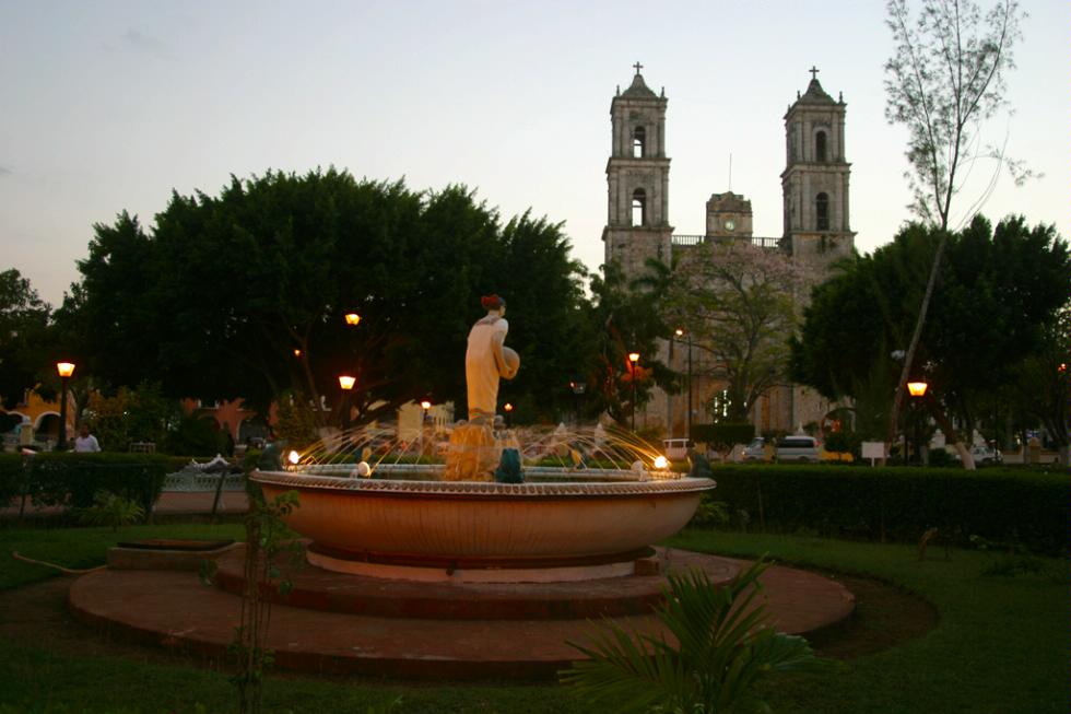 Dusk falling in the main square of Valladolid, Mexico.