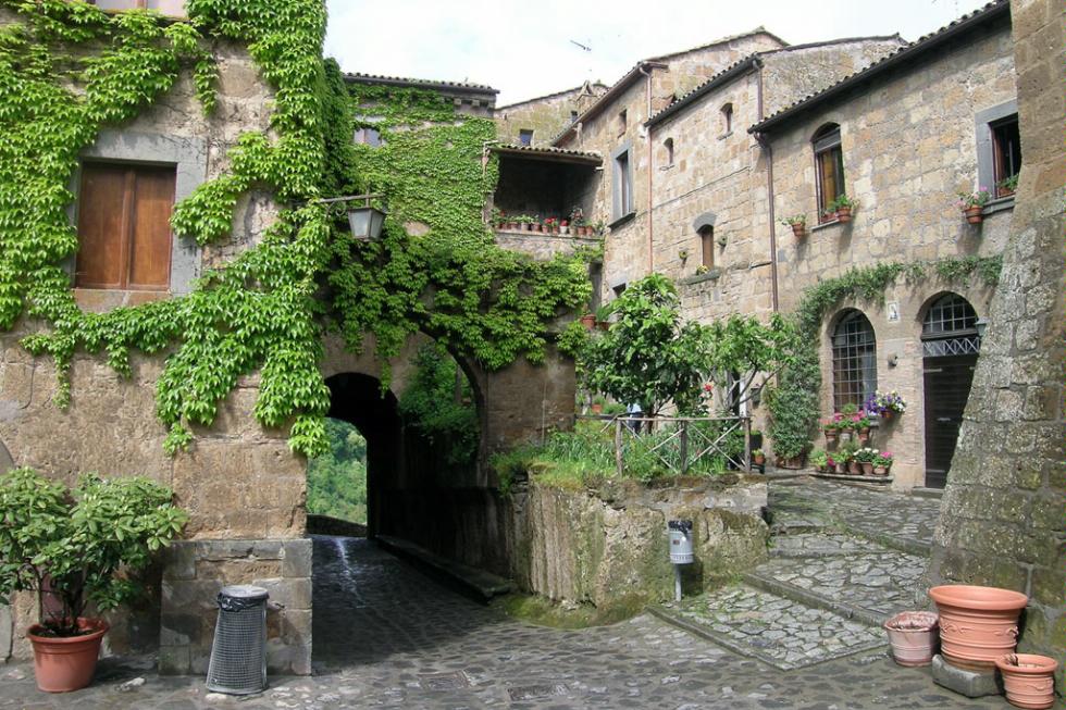 Inside the walls of Civita di Bagnoregio, Italy.