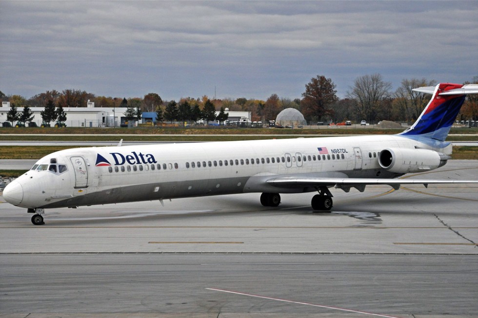 Delta McDonnell Douglas Boeing MD-8. Photo by <a href="http://www.flickr.com/photos/caribb/5173897034/" target="_blank">caribb/Flickr.com</a>.