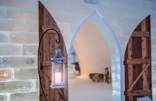 What to Expect When You Stay Overnight at the Quebec Ice Hotel | Frommer's