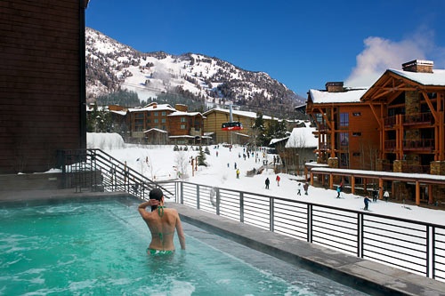 The infinity hot tub at Hotel Terra in Jackson Hole. Courtesy Terra Resort Group